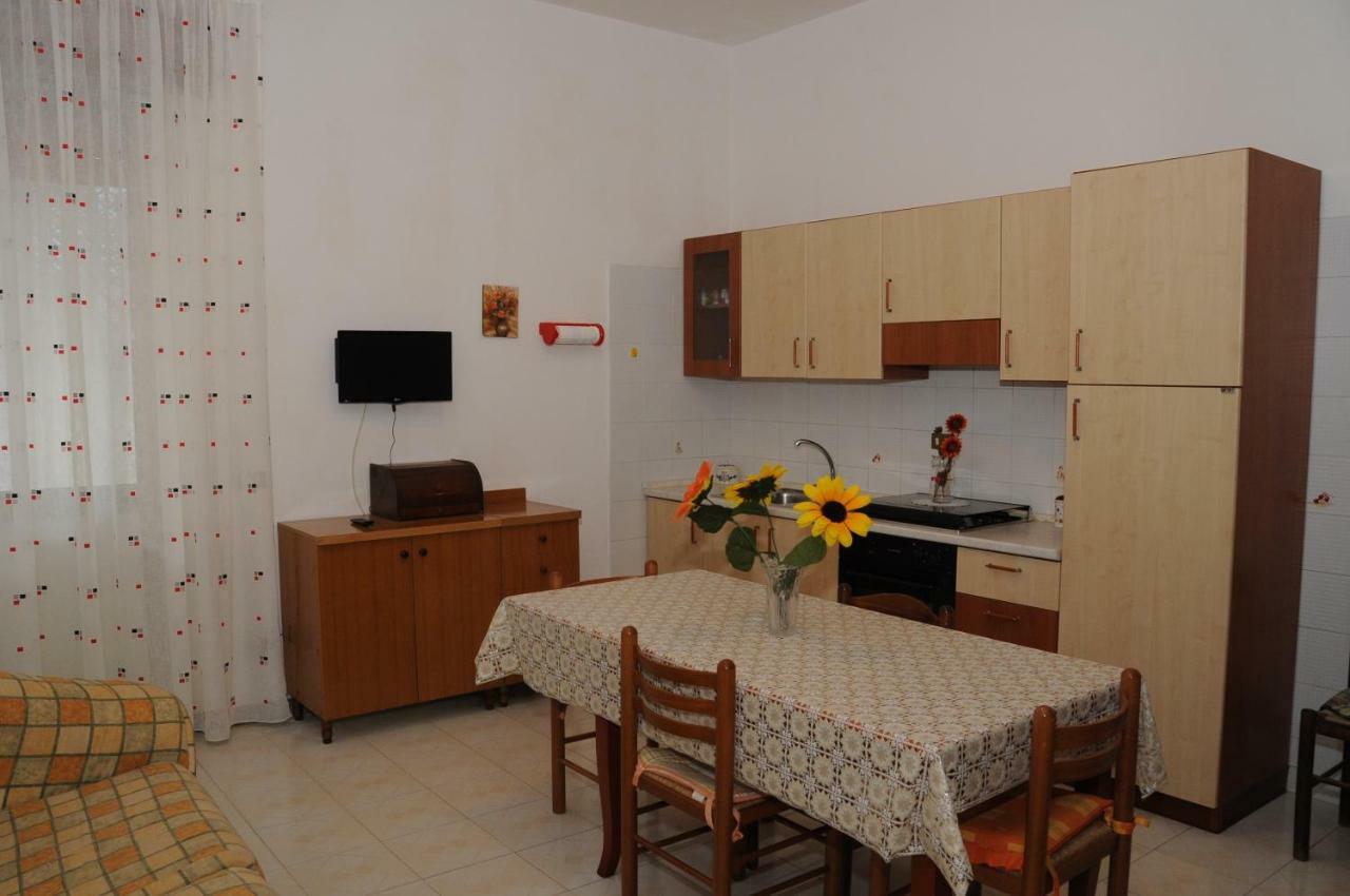 Case Vacanze Rosy Σαν Βίτο λο Κάπο Εξωτερικό φωτογραφία